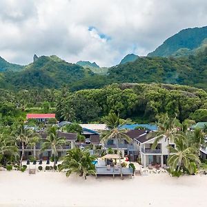 Moana Sands Beachfront Hotel